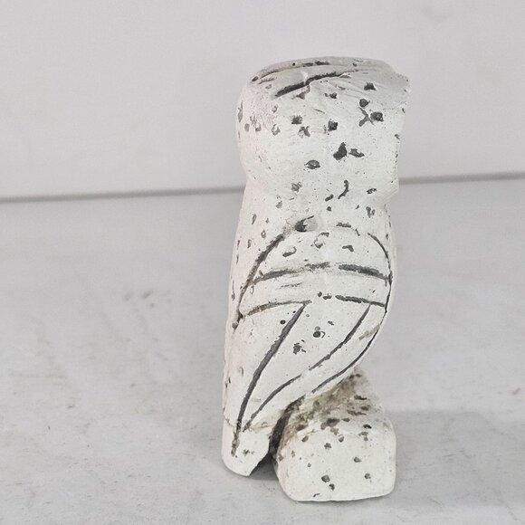 Vintage Hand Carved Stone Owl Figurine Greek Porous Stone White *Repaired* - Picture 4 of 9